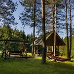 W Lesie - Beskid Niski Nyaraló *
